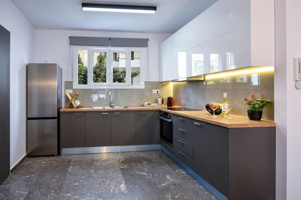 Marie'S Luxury City Center Apartment 伊拉克利翁 外观 照片